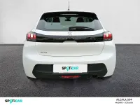 Usado Peugeot 208 Active 100 CV (73 kW) 2023 Blanco Utilitario