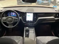 Usado Volvo XC60 Core 350 CV (257 kW) 2024 SUV