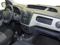 Usado Dacia Dokker Essentiel 109 CV (80 kW) 2020 Blanco Monovolumen