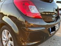 Usado Opel Corsa Selective 85 CV (62 kW) 2012 Negro Utilitario