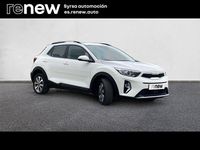 Usado Kia Stonic 120 CV (88 kW) 2022 Blanco SUV