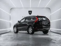 Usado Volvo XC60 Kinetic 150 CV (110 kW) 2017 Negro SUV