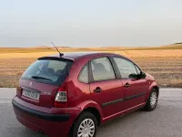 Usado Citroën C3 Furio 61 CV (44 kW) 2009 Granate Berlina