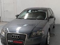 Usado Audi A3 Ambiente 102 CV (75 kW) 2006 Gris / plata Utilitario
