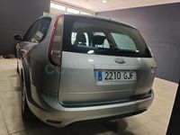 Usado Ford Focus Trend 109 CV (80 kW) 2008 Gris / plata Familiar