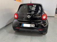 Usado Smart ForFour Brabus 90 CV (66 kW) 2018 Negro Utilitario