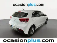 Usado Kia Rio 84 CV (61 kW) 2022 Blanco