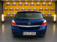 Usado Opel Astra Edition 80 CV (58 kW) 2005 Azul Berlina