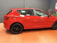 Usado Seat Leon Style 105 CV (77 kW) 2014 Rojo Utilitario