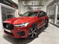 Usado Volvo XC60 R-Design 197 CV (144 kW) 2021 Granate SUV