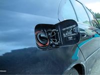 Usado Mercedes C220 Elegance 150 CV (110 kW) 2004 Azul Familiar