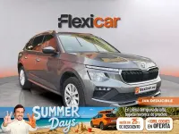 Usado Skoda Kamiq Selection 115 CV (84 kW) 2024 Gris / plata SUV