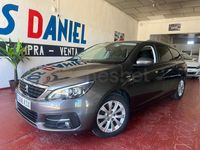 Usado Peugeot 308 SW Active 130 CV (95 kW) 2020 Gris / plata Familiar