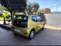 Usado VW up! move up! 60 CV (44 kW) 2017 Amarillo Utilitario