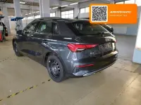 Usado Audi A3 Advanced Plus 150 CV (110 kW) 2024 Gris / plata Berlina