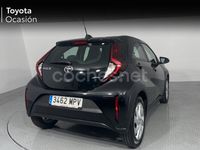 Usado Toyota Aygo X Play 72 CV (52 kW) 2024 Negro SUV