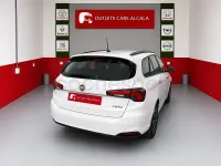 Usado Fiat Tipo Business 120 CV (88 kW) 2019 Blanco Familiar