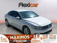 Usado VW Passat Advance 150 HP (110 kW) 2018 Branco Sedan