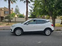 Usado Seat Arona Reference 95 CV (69 kW) 2018 Blanco SUV