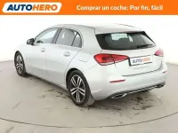Usado Mercedes A200 163 CV (119 kW) 2019 Gris Berlina