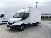 Usado Iveco Daily 160 CV (117 kW) 2023 Blanco Van