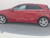 Usado Mercedes A200 Style 136 CV (100 kW) 2013 Rojo Utilitario