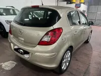 Usado Opel Corsa Cosmo 80 CV (58 kW) 2008 Beige Utilitario