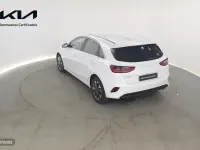Usado Kia Ceed 100 CV (73 kW) 2025 Blanco Utilitario