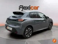 Usado Peugeot 208 Allure 100 CV (73 kW) 2025 Gris Utilitario
