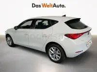 Usado Seat Leon Style 115 CV (84 kW) 2023 Blanco Berlina