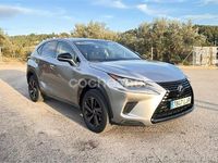 Usado Lexus NX300h Sport Line 197 CV (144 kW) 2020 Gris / plata SUV