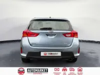 Usado Toyota Auris Active 132 CV (97 kW) 2013 Azul Utilitario