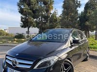 Usado Mercedes B180 109 CV (80 kW) 2015 Negro Monovolumen