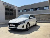 Usado Hyundai i20 79 CV (58 kW) 2025 Blanco Utilitario