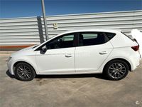 Usado Seat Leon Reference 105 CV (77 kW) 2014 Blanco Berlina