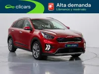 Usado Kia Niro 105 CV (77 kW) 2022 Rojo SUV