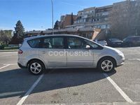 Usado Ford S-MAX Trend 145 CV (106 kW) 2006 Gris / plata Monovolumen