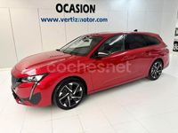 Usado Peugeot 308 SW Allure 130 CV (95 kW) 2022 Granate Familiar