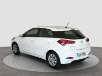 Usado Hyundai i20 101 CV (74 kW) 2018 Blanco Utilitario