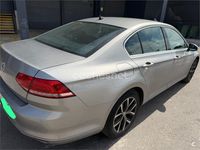 Usado VW Passat Advance 150 CV (110 kW) 2016 Blanco Berlina