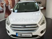 Usado Ford Kuga Trend 120 CV (88 kW) 2018 Blanco SUV
