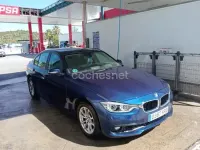 Usado BMW 318 150 CV (110 kW) 2018 Azul Berlina
