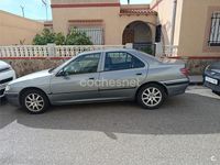 Usado Peugeot 406 90 CV (66 kW) 2003 Gris / plata Berlina