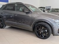 Begagnad VW T-Roc R-line 150 HK (110 kW) 2022 Grå SUV