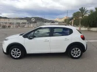 Usado Citroën C3 Feel 99 CV (72 kW) 2019 Blanco Utilitario