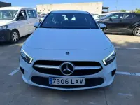 Usado Mercedes A180 116 CV (85 kW) 2022 Azul Utilitario