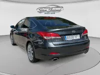 Usado Hyundai i40 Style 136 CV (100 kW) 2013 Gris / plata Berlina