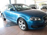 Usado Audi A3 Ambiente 140 CV (102 kW) 2010 Azul Utilitario