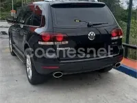 Usado VW Touareg 225 CV (165 kW) 2008 Negro SUV