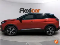 Usado Peugeot 3008 GT 130 CV (95 kW) 2022 Rojo SUV